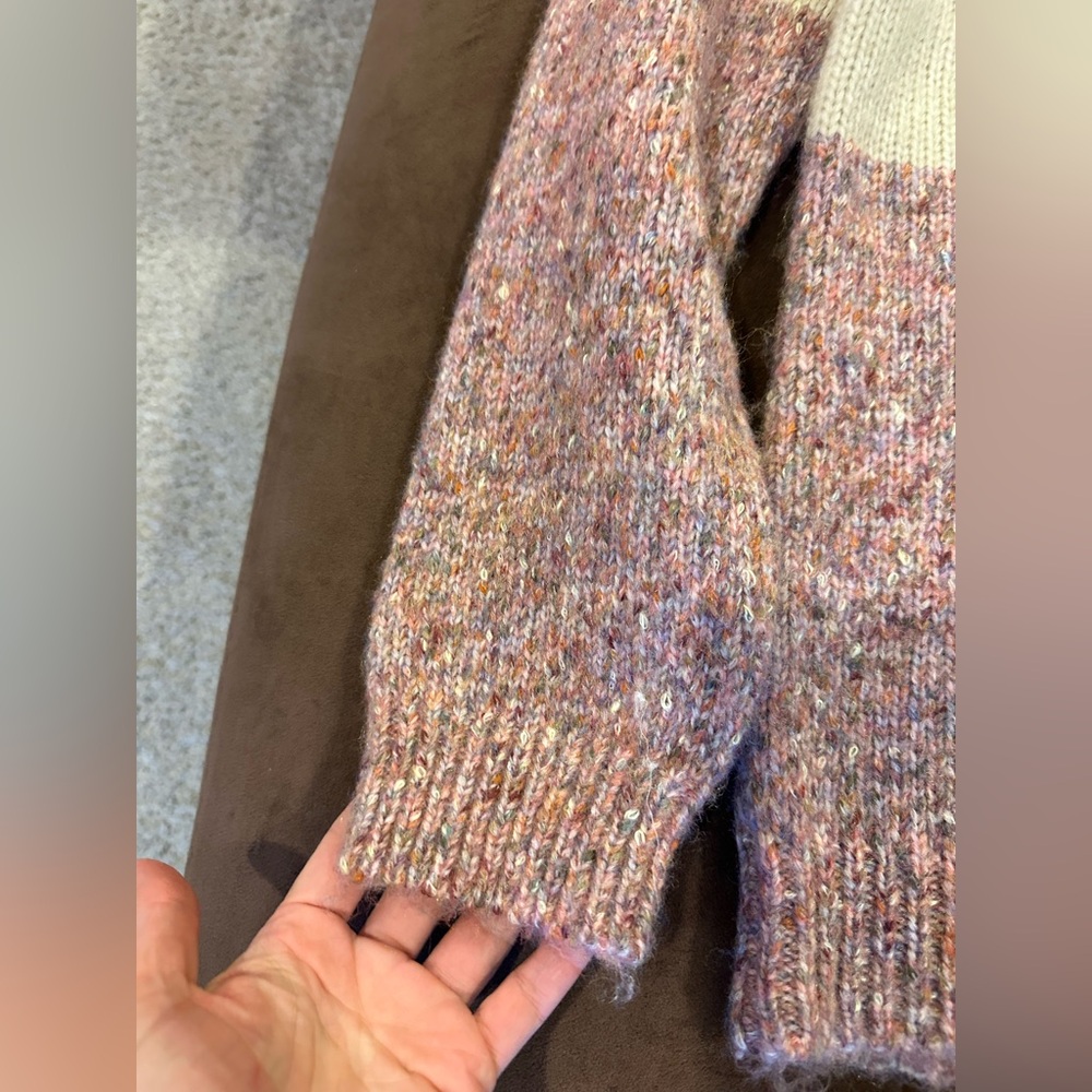 NWT. Cupcakes and cashmere sweater size XS. - Picture 4 of 5